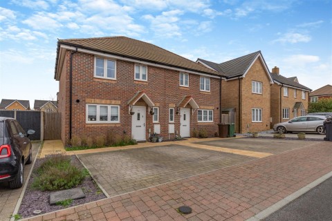 View Full Details for St. Lawrence Crescent, Coxheath, Maidstone