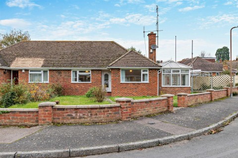 View Full Details for Dickens Close, Langley, Maidstone