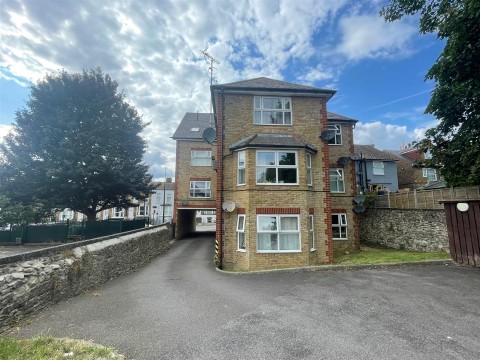 St Lukes Court, Boxley Road, Maidstone, Kent, ME14 2GA