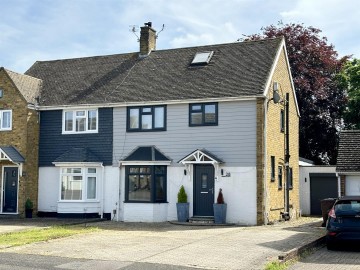 image of 28, Hornbeam Close