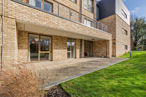 View Full Details for Meadow View Court, The Orpines, Wateringbury, Maidstone