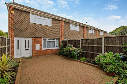 View Full Details for Reculver Walk, Maidstone