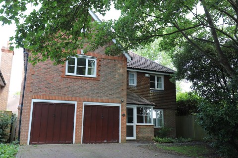 View Full Details for St. Francis Close, Penenden Heath, Maidstone