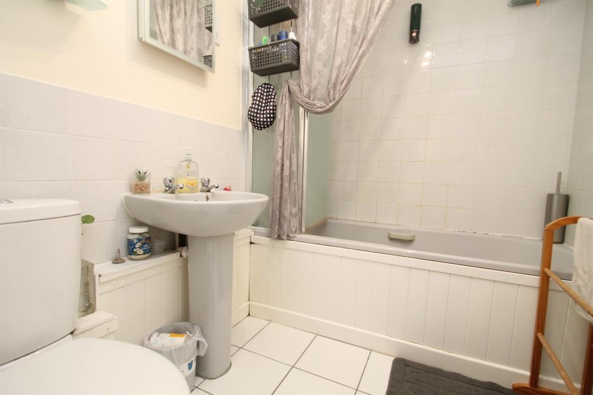 Images for The Laurels, Maidstone