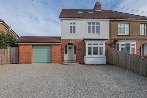 View Full Details for Tonbridge Road, Maidstone