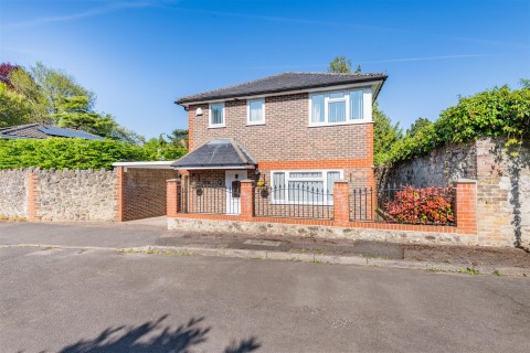 View Full Details for Mountsfield close, Maidstone