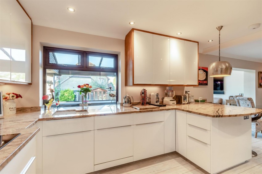 Images for Roman Close, Blue Bell Hill, Chatham