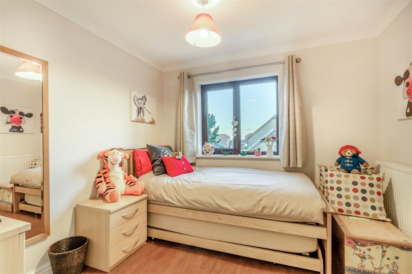 Images for Roman Close, Blue Bell Hill, Chatham