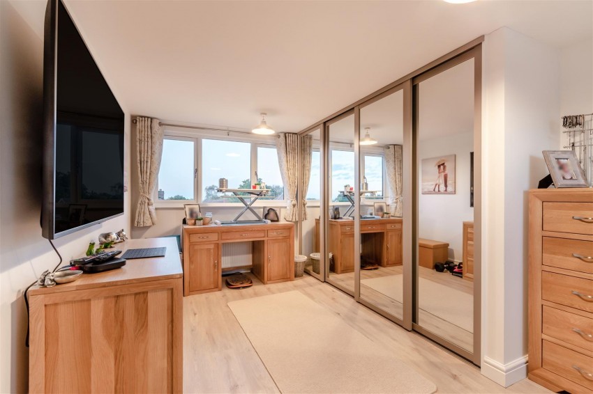 Images for Roman Close, Blue Bell Hill, Chatham