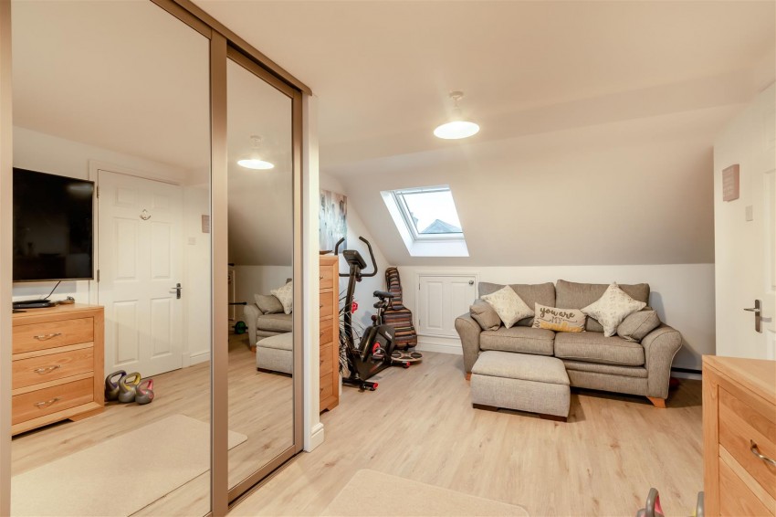 Images for Roman Close, Blue Bell Hill, Chatham