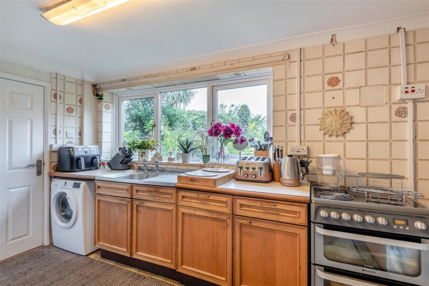 Images for Four Acres, East Malling, West Malling