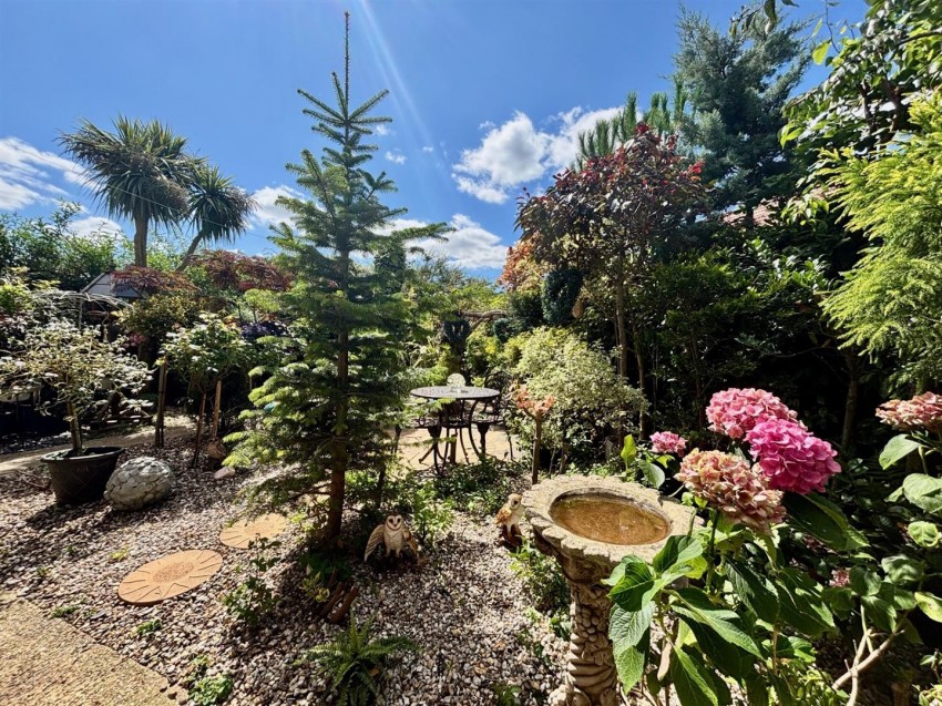 Images for Four Acres, East Malling, West Malling