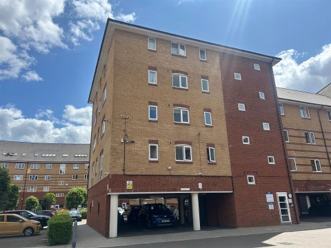 View Full Details for St. Peters Street, Maidstone