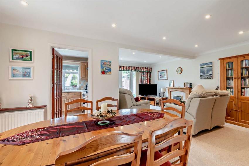 Images for Aviemore Gardens, Bearsted, Maidstone
