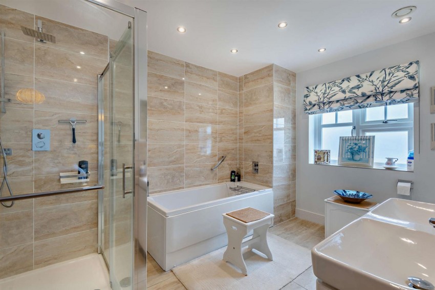 Images for Godfrey Meadow, Hollingbourne, Maidstone
