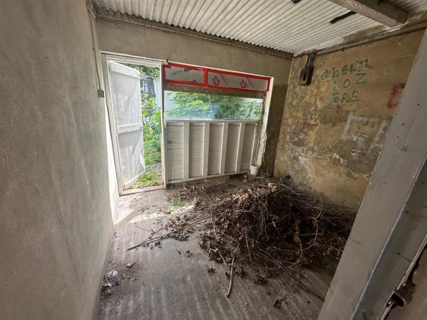 Images for 2 Garages adj. to 38 Barnsole Road, Gillingham