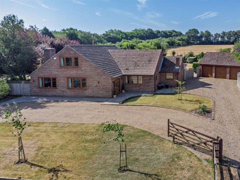 Lenham Road, Harrietsham, Maidstone