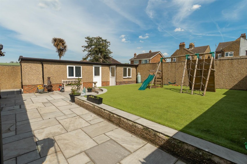 Images for Springfield Road, Larkfield, Aylesford