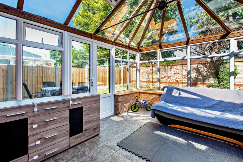 Images for Coltsfoot Drive, Weavering, Maidstone