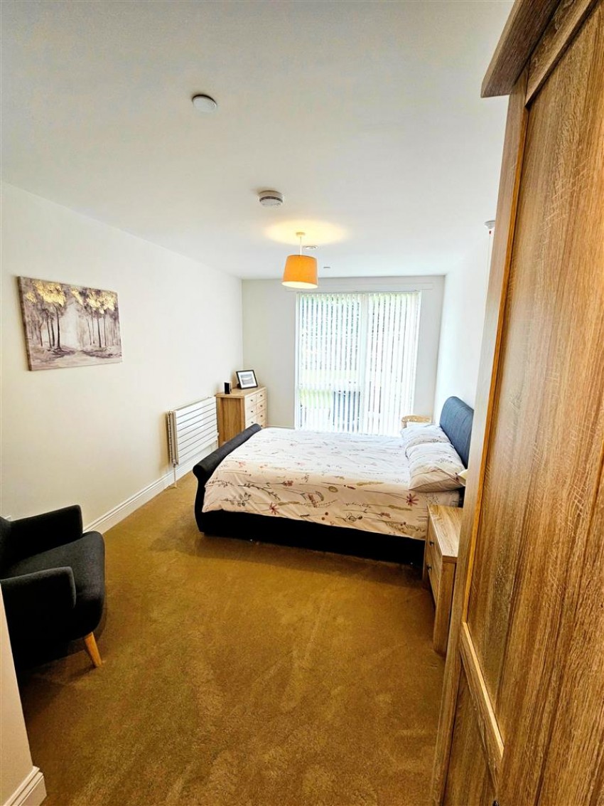 Images for 16 The Orpines, Wateringbury