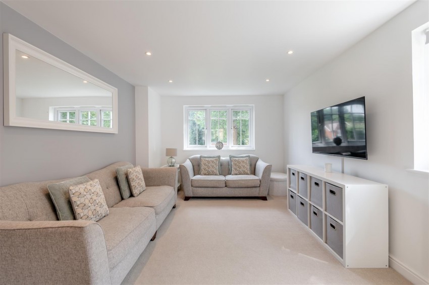 Images for Edward Betts Close, Aylesford