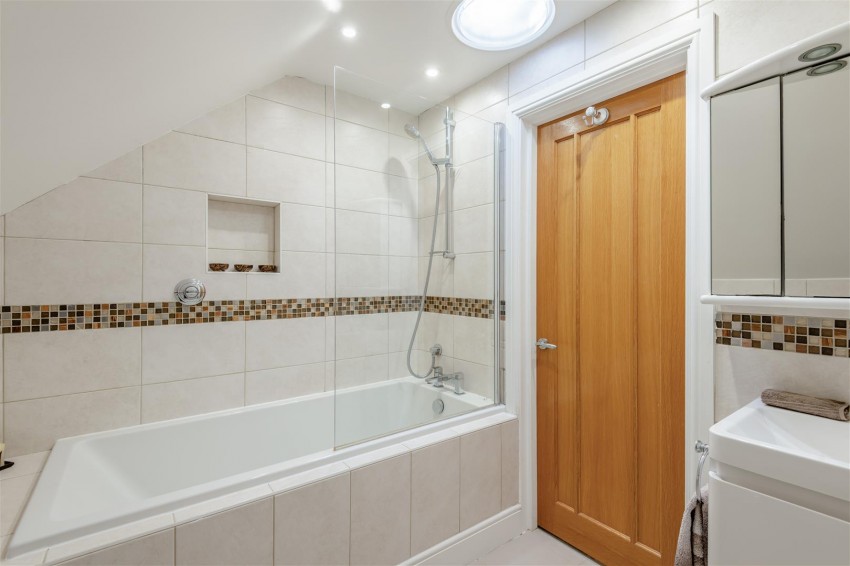 Images for Courtlands, Teston, Maidstone