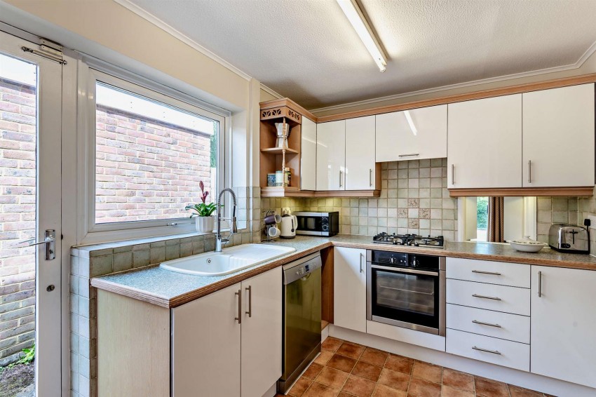 Images for Carisbrooke Drive, Maidstone