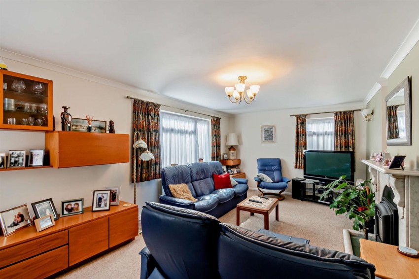 Images for Chapman Avenue, Maidstone