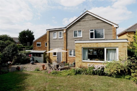 View Full Details for The Valley, Coxheath, Maidstone