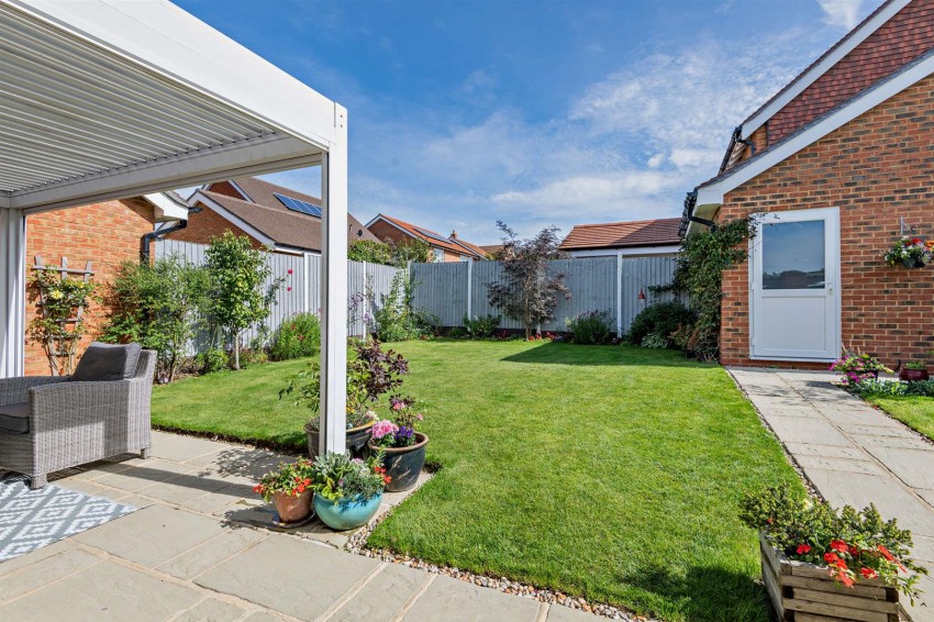 Images for Hay Meadow, Lenham