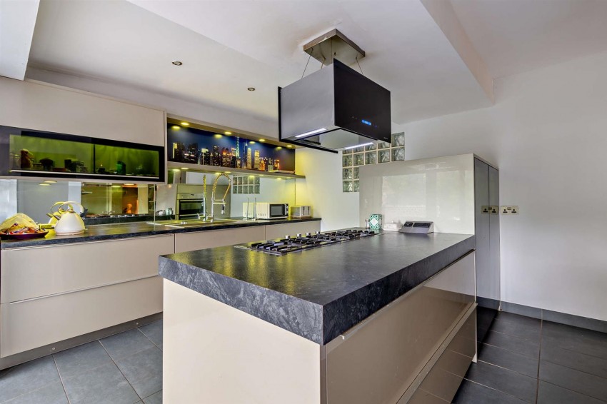 Images for College Avenue, Maidstone