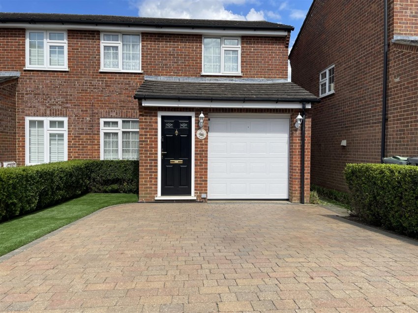 Images for Baywell, Leybourne