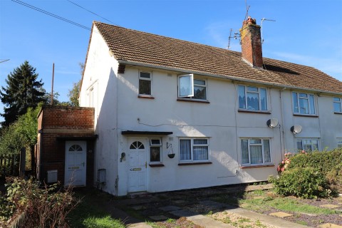 View Full Details for Cumberland Avenue, Maidstone