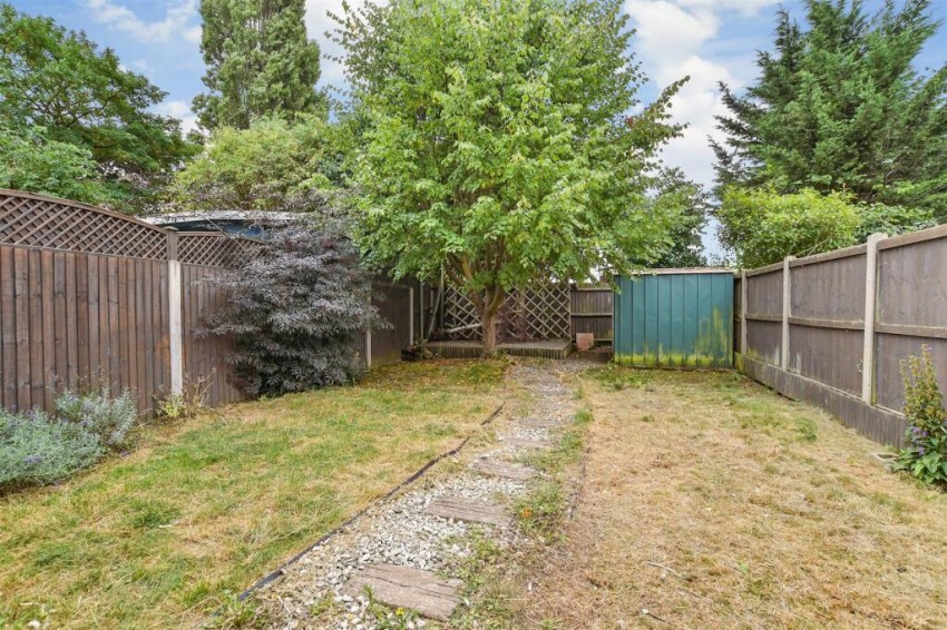 Images for Pear Tree Avenue, Ditton