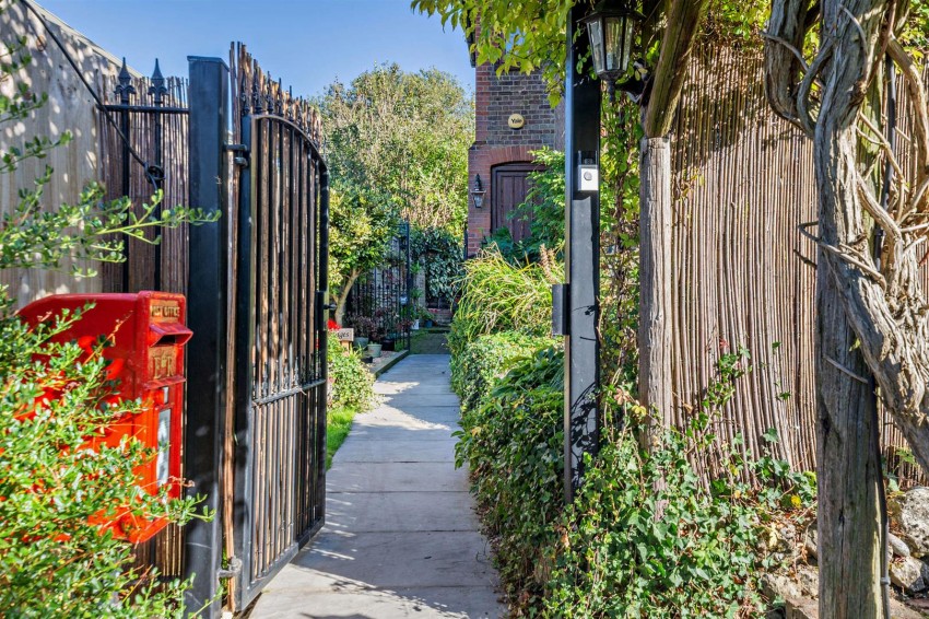 Images for Station Hill, East Farleigh, Maidstone