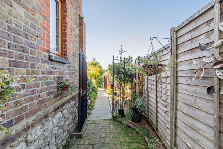 Images for Station Hill, East Farleigh, Maidstone