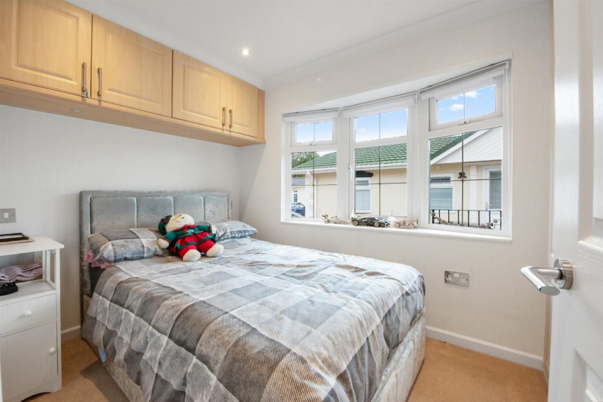 Images for Meadow View, Pilgrims Retreat, Harrietsham