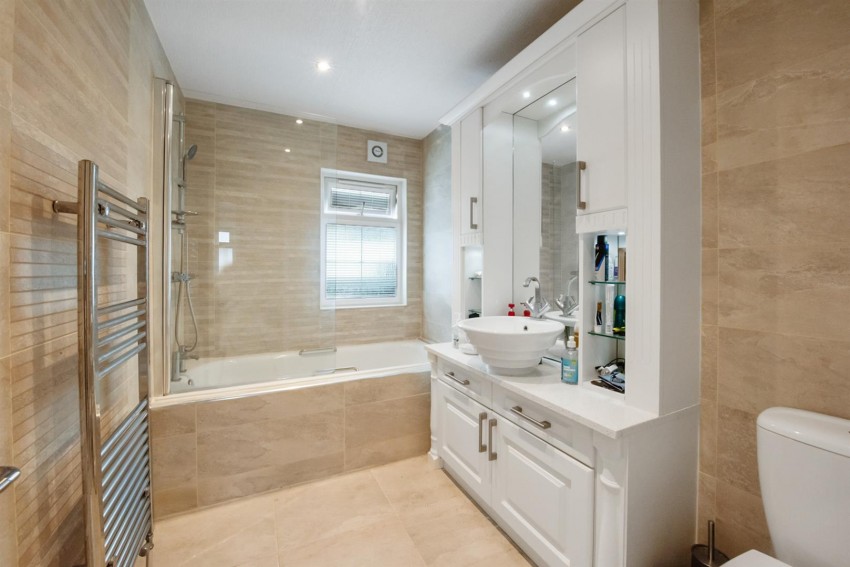 Images for Meadow View, Pilgrims Retreat, Harrietsham