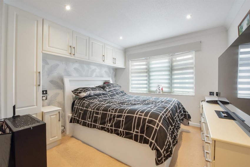 Images for Meadow View, Pilgrims Retreat, Harrietsham