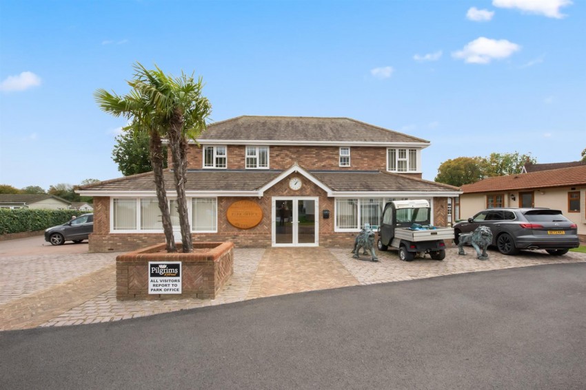 Images for Meadow View, Pilgrims Retreat, Harrietsham