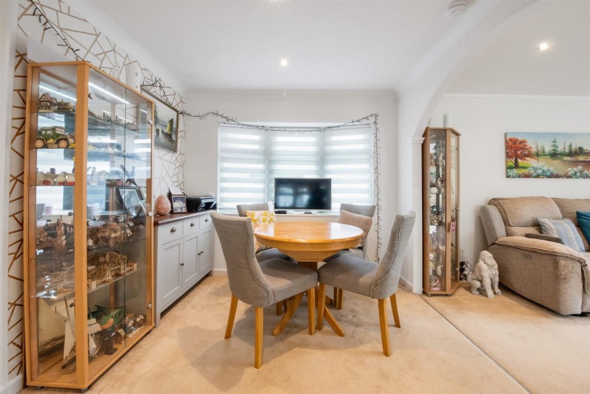 Images for Meadow View, Pilgrims Retreat, Harrietsham