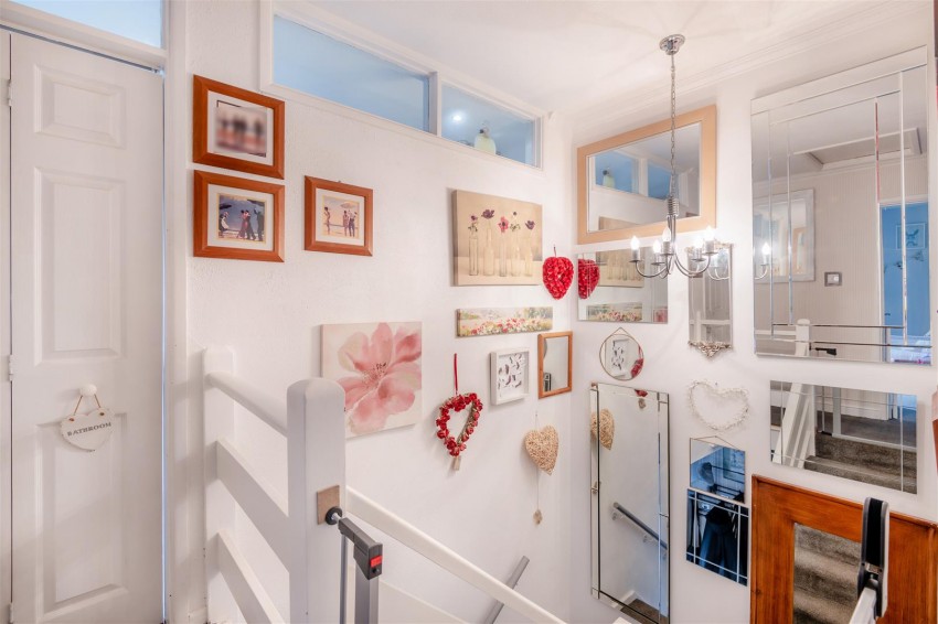 Images for Eagle Close, Larkfield