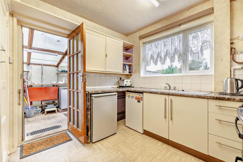 Images for Lincoln Road, Maidstone