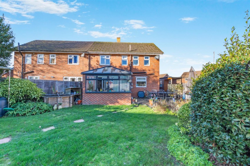 Images for Elm Crescent, East Malling, West Malling