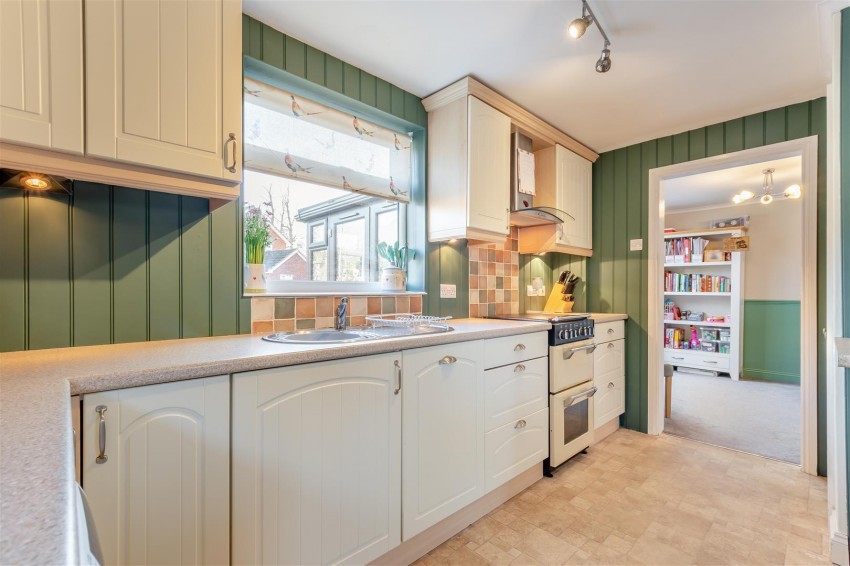 Images for Elm Crescent, East Malling, West Malling