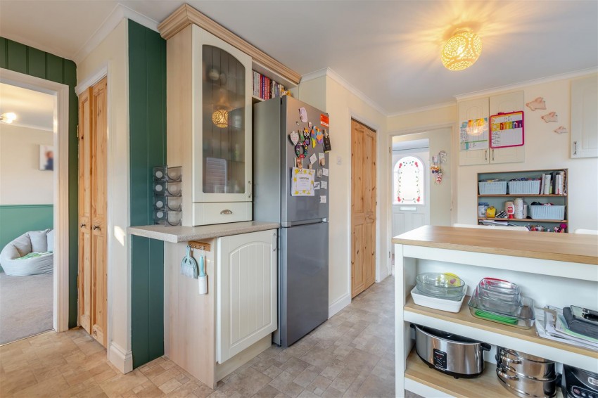 Images for Elm Crescent, East Malling, West Malling