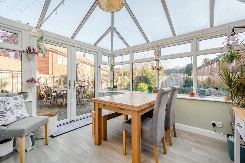 Images for Elm Crescent, East Malling, West Malling