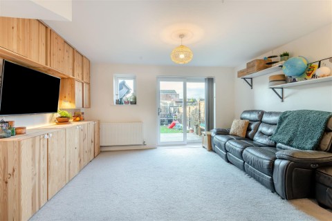 View Full Details for Thackeray Road, Larkfield, Aylesford