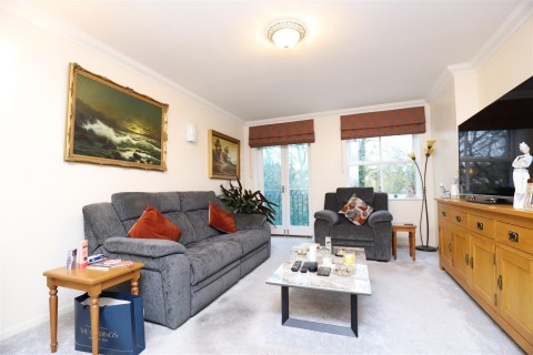 View Full Details for River Bank Close, Maidstone
