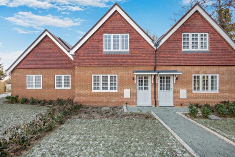 Charlton Lane, West Farleigh, Maidstone
